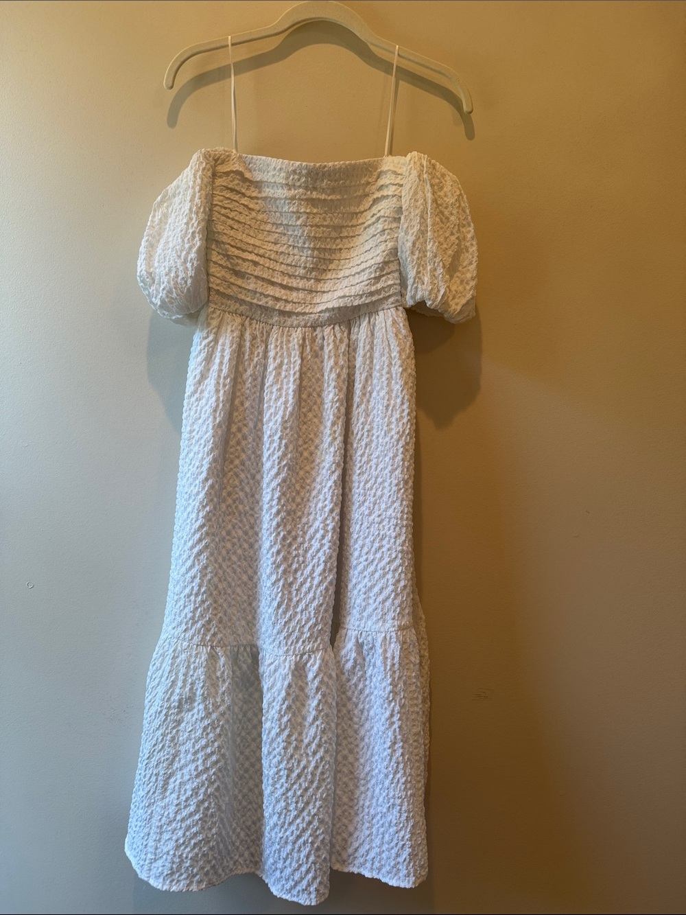 Abercrombie & Fitch Cream Textured Elastic Waist Skirt